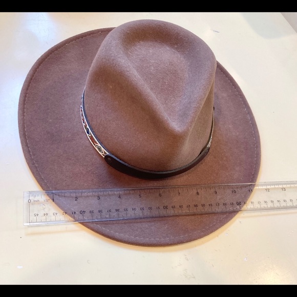 Wool Felt Hat with leather and Aztec style band - Picture 8 of 10